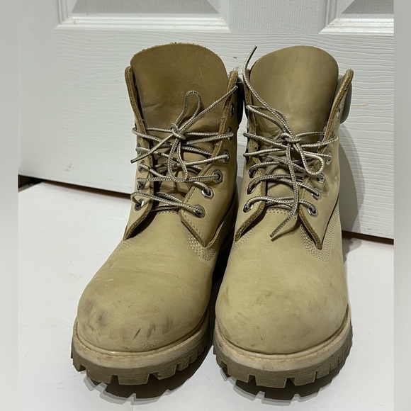 Timberland Boots - Picture 2 of 13